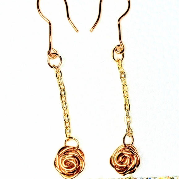 HAMDMade Custom ROSE GOLD 🌹 ROSE DANGLE EARRINGS - Picture 4 of 5
